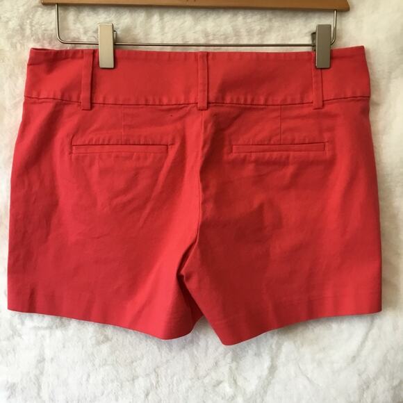 Ann Taylor Orange Signature Pocket Shorts - Picture 3 of 7